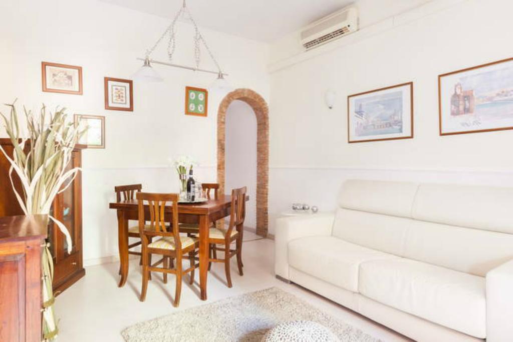 Apartment Cortile House Rome