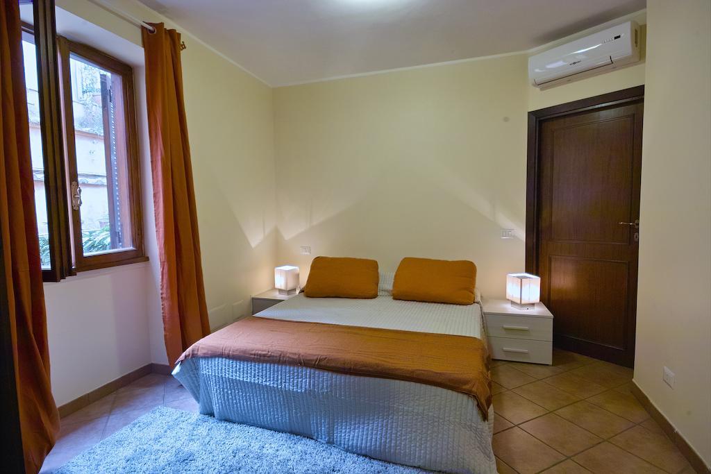 Apartment Cortile House